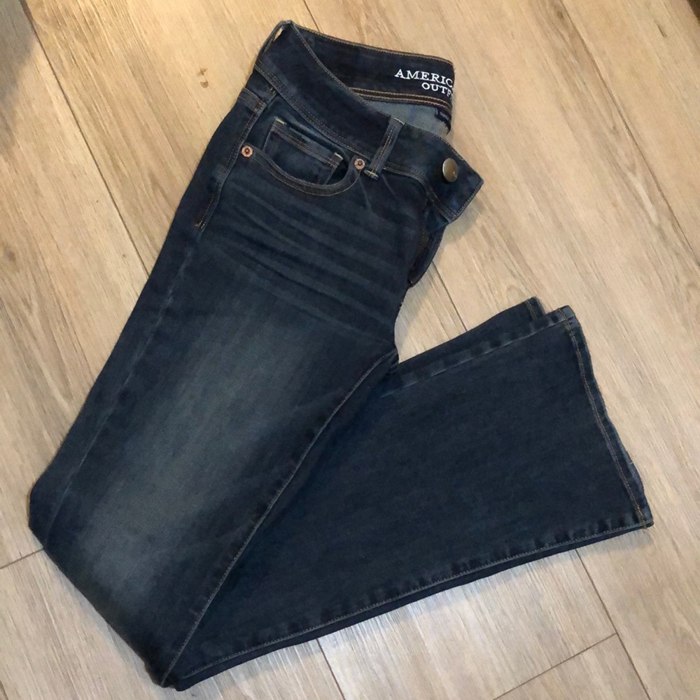 American Eagle Super kick boot jeans size 00